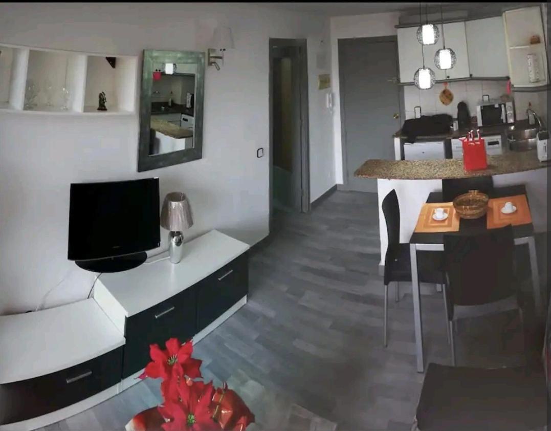 Bonito Apartamento Cerca De La Playa Salou Exteriör bild