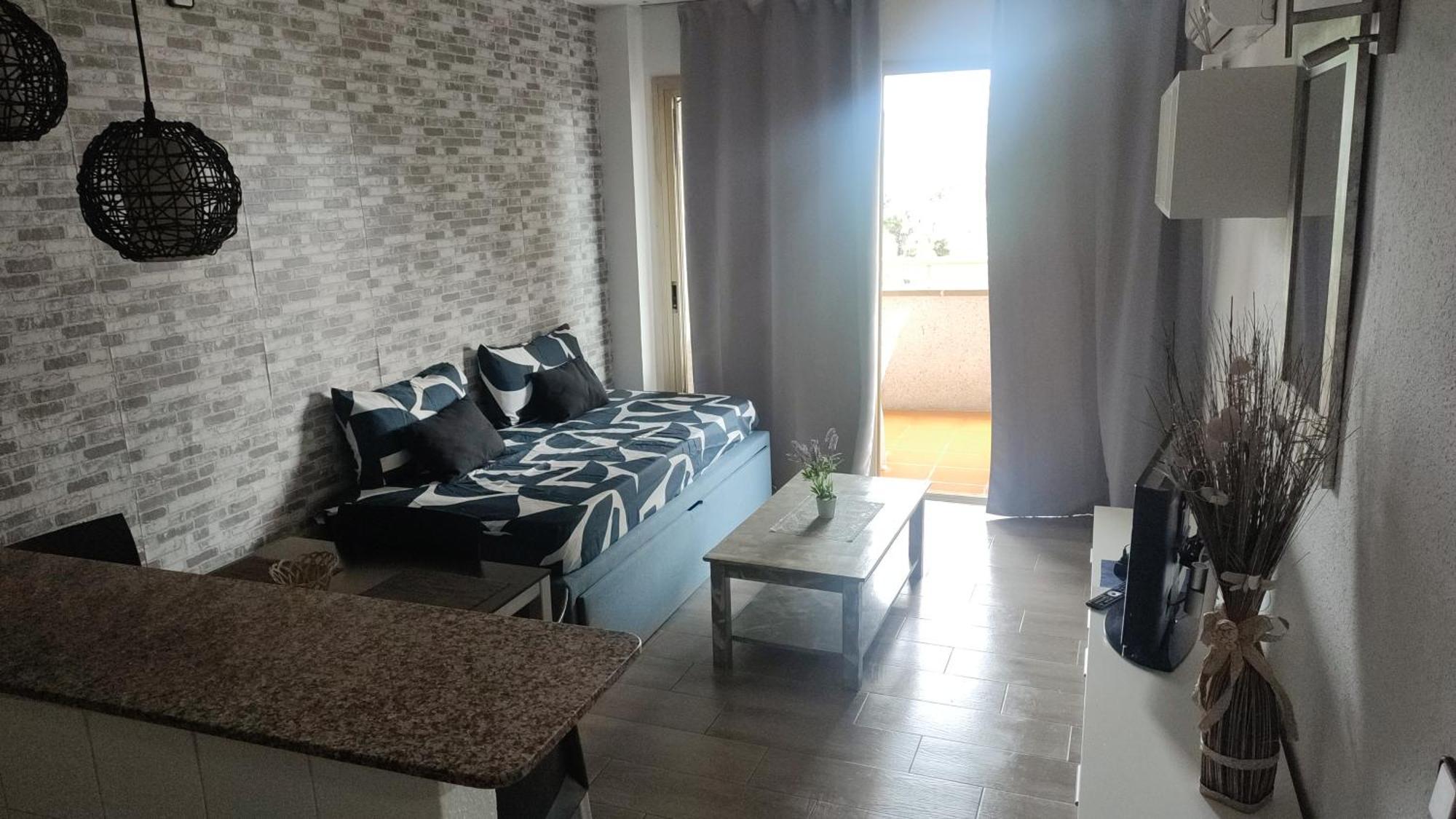Bonito Apartamento Cerca De La Playa Salou Exteriör bild